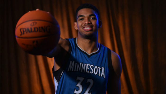 詹姆斯再砍30分超乔丹 湖人擒老鹰升至西部第4.