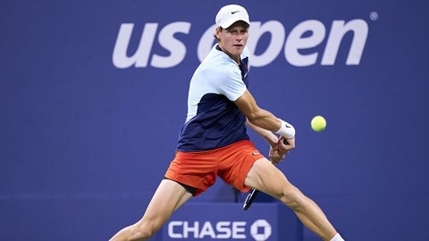 员在进攻端 员在进攻端