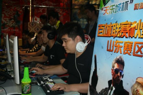 术娴熟且极 术娴熟且极